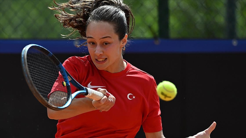Milli tenisçi Zeynep Sönmez, Avustralya Açık elemelerinde final turuna yükseldi