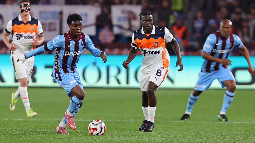 Trabzonspor ile RAMS Başakşehir ​​​​​​​1-1 berabere kaldı
