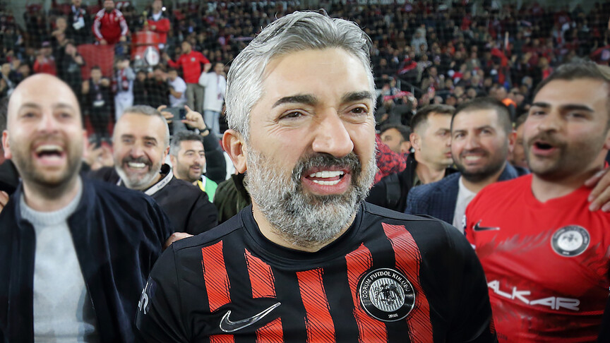 Çorum Belediyesinden Arca Çorum FK Başkanı Savaş Balçık'a