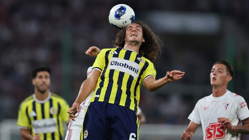 Fenerbahçe, UEFA Şampiyonlar Ligi'nde 3. eleme turuna yükseldi
