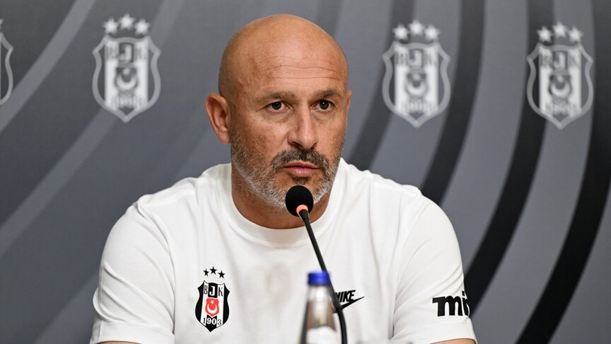 Beşiktaş Teknik Direktörü Vincenzo Italiano: Şu andaki tek odağımız ve hedefimiz Avrupa'da gruplara kalmak