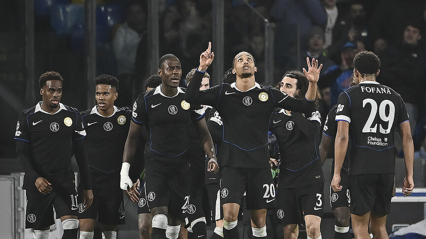 Premier Lig'de 5 gollü Londra derbisini Chelsea kazandı