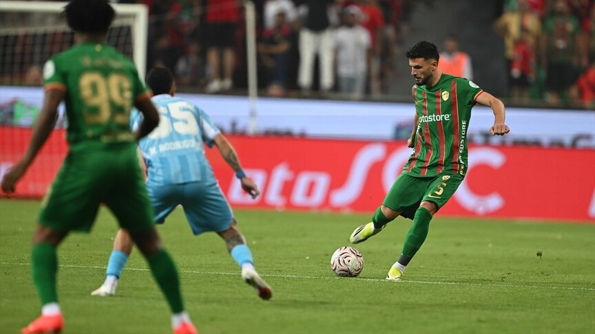 Amed Sportif Faaliyetler, Süper Lig'deki ilk maçına çıktı