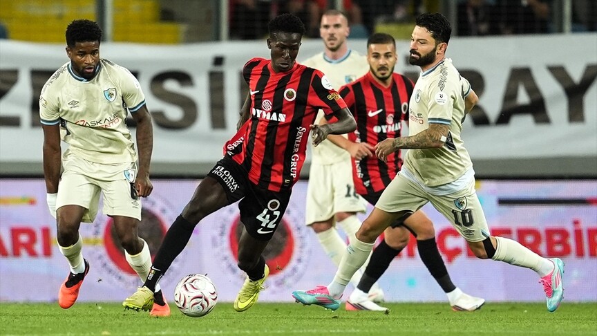 Gençlerbirliği ile Erzurumspor FK 1-1 berabere kaldı