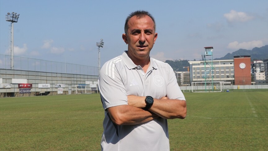 Çaykur Rizespor Teknik Direktörü Uçar:  Zor bir maç olacak orası kesin ama bizim de gelişmekte olan bir oyunumuz var