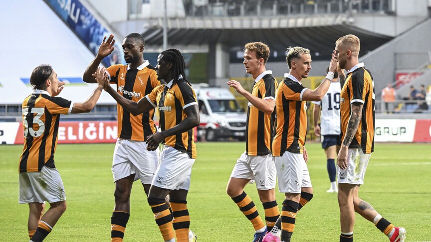 Hull City, Premier Lig'e Manchester United maçıyla dönüyor
