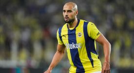 Fenerbahçe'de Faslı futbolcu Sofyan Amrabat takıma katıldı