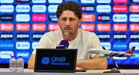 Teknik Direktör Fatih Tekke: Trabzonspor'a yakışan mücadeleyi ortaya koyacağız