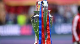 UEFA Şampiyonlar Ligi'nde lig aşamasının kuraları yarın çekilecek