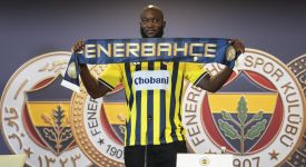Fenerbahçe'de Romelu Lukaku için imza töreni düzenlendi