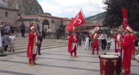 Dünya Etnospor Birliği Başkanı Erdoğan, Tokat'ta gençlerle buluştu