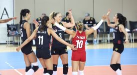 A Milli Kadın Voleybol Takımı, Fransa ile oynadığı hazırlık maçını 3-1 kazandı