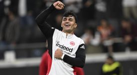 Bundesliga'da Can Uzun 2 gol attı, Eintracht Frankfurt ilk galibiyetini aldı