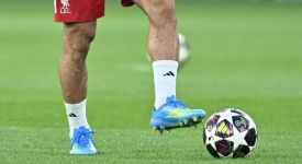 Liverpool, deplasmanda Gakpo-Isak işbirliğiyle kazandı