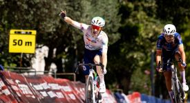 Tour of İstanbul'da şampiyon Baptiste Vadic