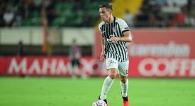 Beşiktaşlı futbolcu Trossard'ın topuk kemiğinde travmatik kemik ödemi saptandı