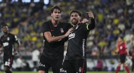 Beşiktaş, derbi galibiyetiyle taraftarına umut verdi