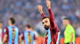 Trabzonspor, Galatasaray'ı farklı yendi