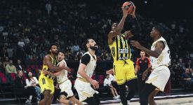 Fenerbahçe Tarfin, Dubai Basketbol'u 85-77 yendi