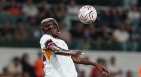 Osimhen, Galatasaray'ın Trabzonspor maçı kamp kadrosunda yer almadı